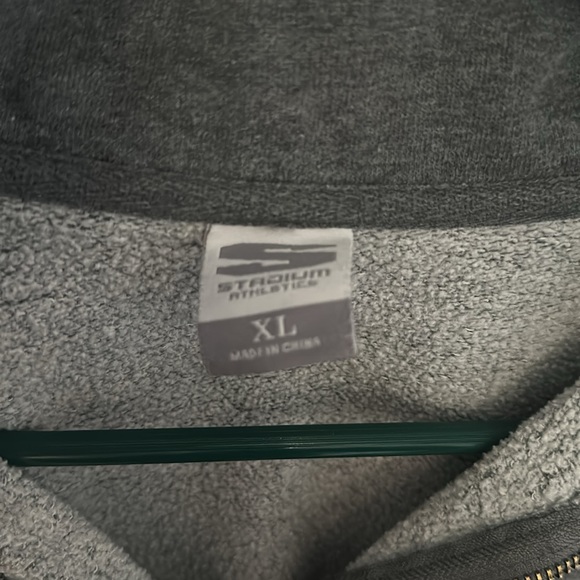 Arkansas Razorbacks pullover - Picture 3 of 4